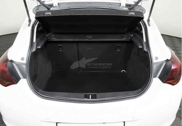 Opel Astra J Рестайлинг