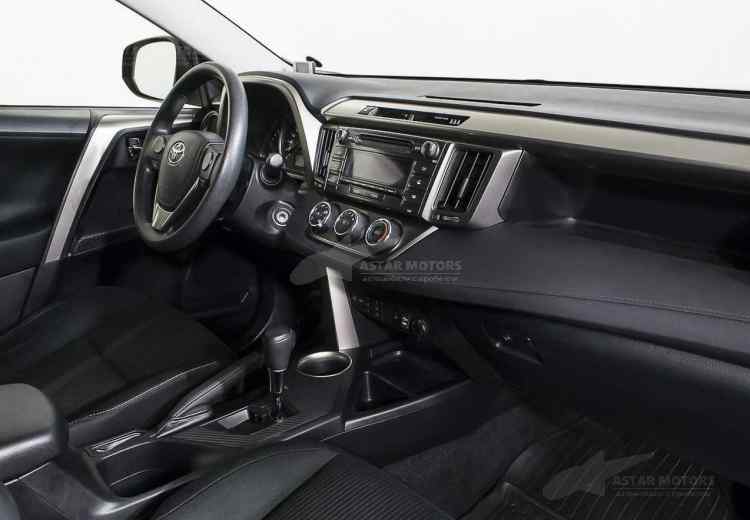 Toyota RAV4 IV (CA40)