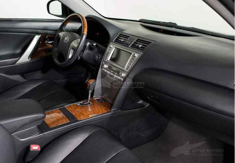 Toyota Camry VII (XV50)