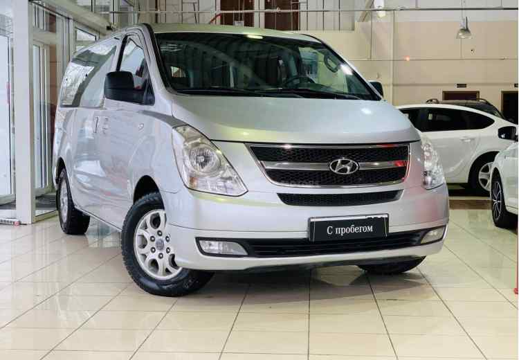 Hyundai Grand Starex I