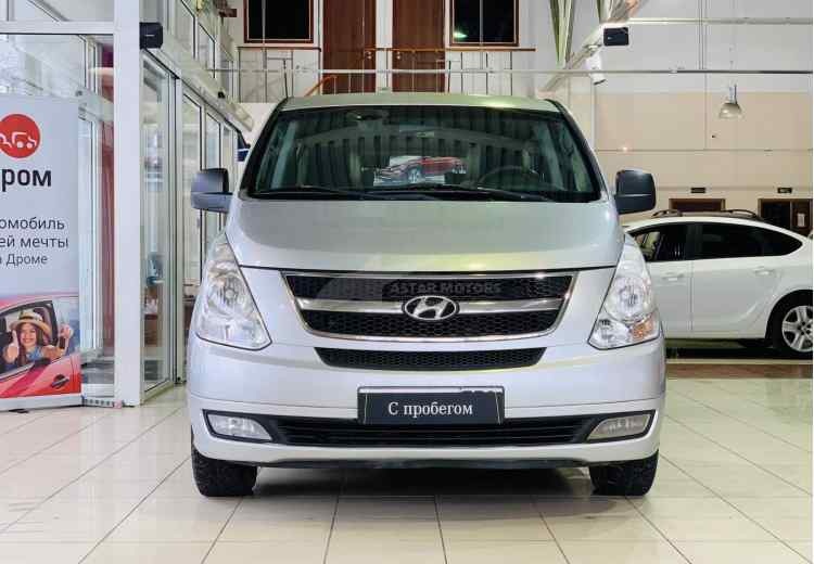 Hyundai Grand Starex I