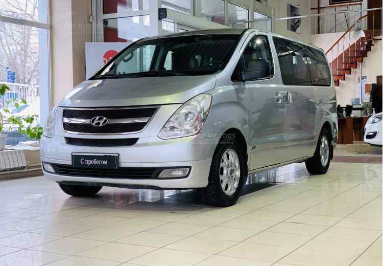 Hyundai Grand Starex I