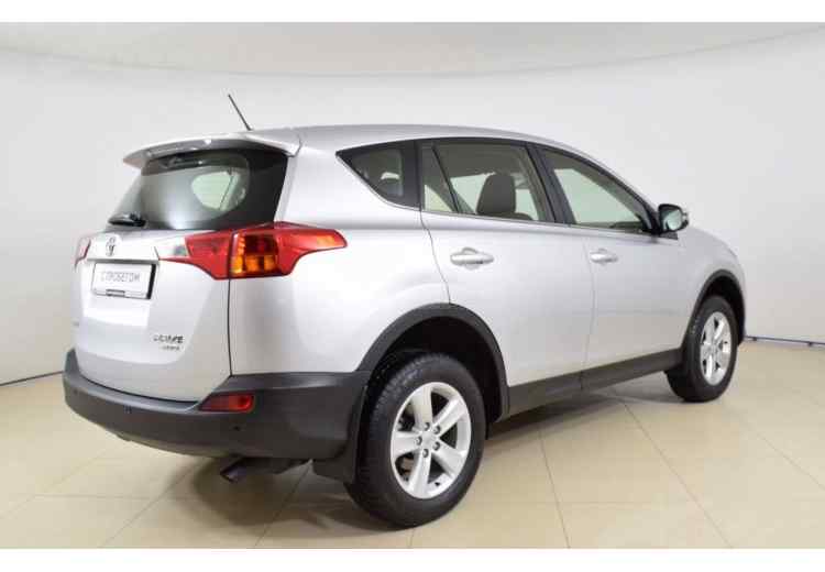 Toyota RAV4 IV (CA40)