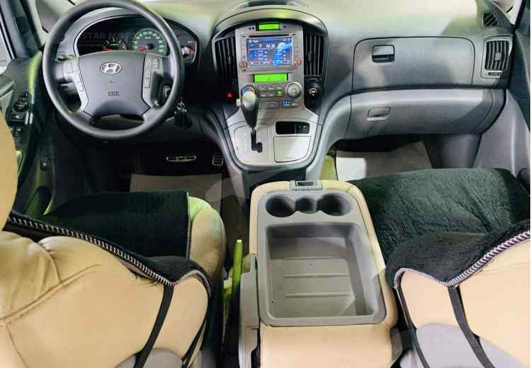 Hyundai Grand Starex I