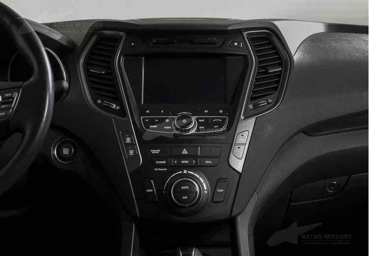 Hyundai Santa Fe III