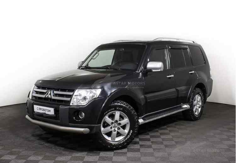 Mitsubishi Pajero IV