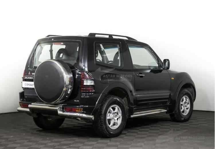 Mitsubishi Pajero III