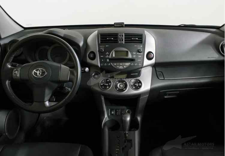 Toyota RAV4 III (XA30)