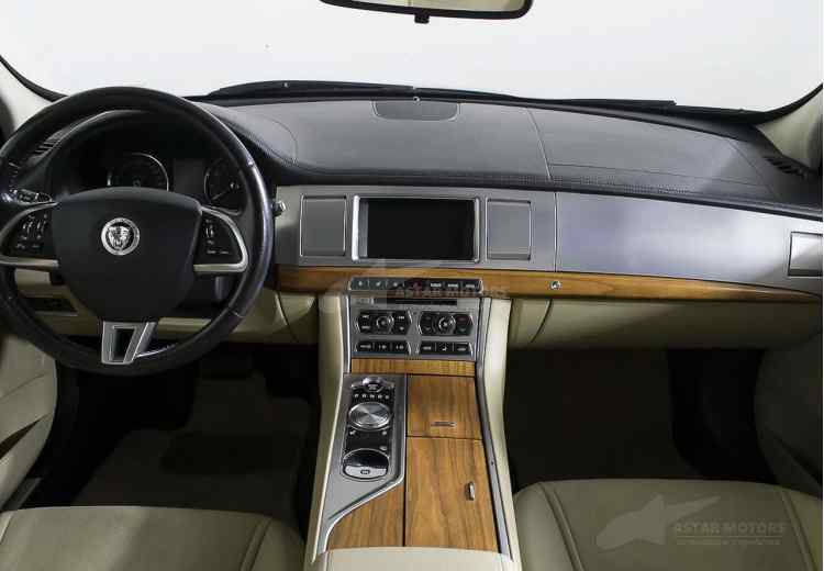 Jaguar XF I Рестайлинг