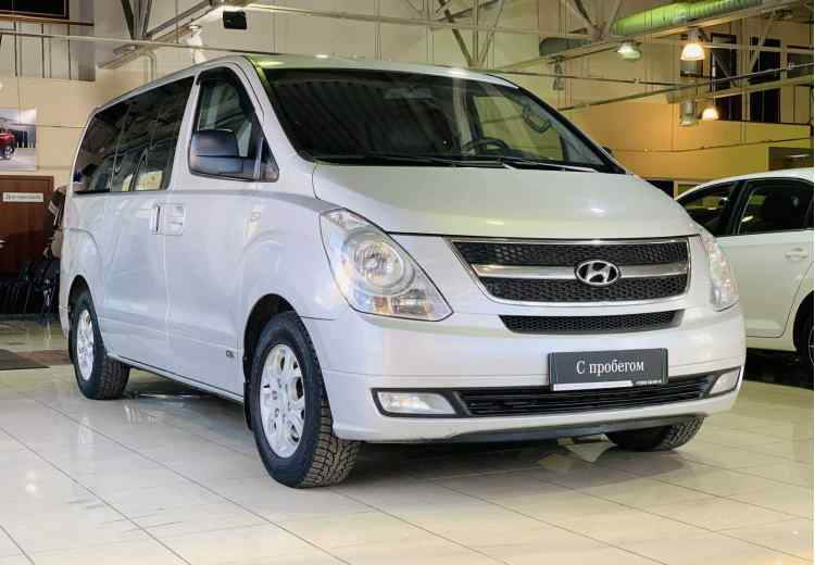 Hyundai Grand Starex I