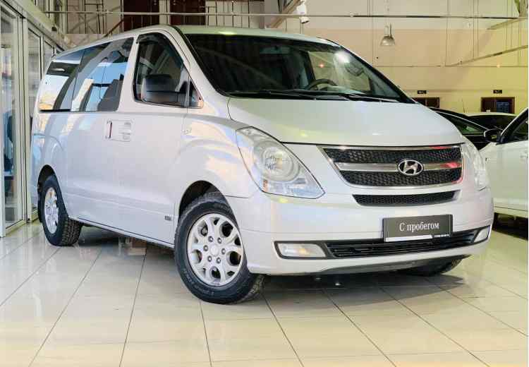 Hyundai Grand Starex I