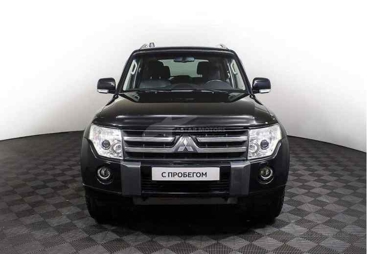 Mitsubishi Pajero IV