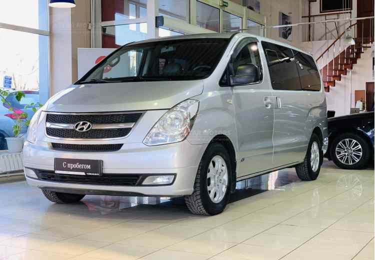 Hyundai Grand Starex I