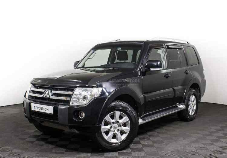 Mitsubishi Pajero IV