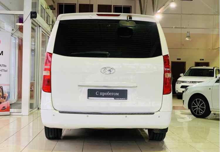 Hyundai Grand Starex I