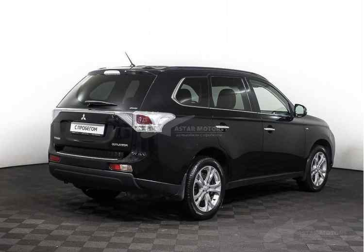 Mitsubishi Outlander III