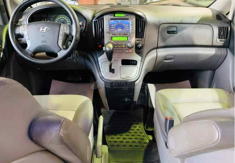 Hyundai Grand Starex I