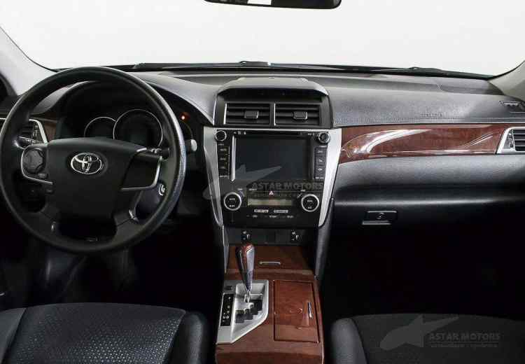 Toyota Camry VII (XV50)