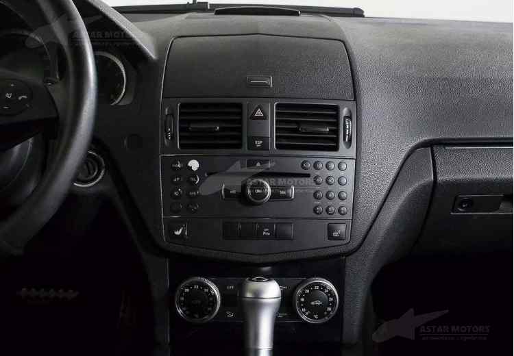 Mercedes-Benz C-Класс III (W204)