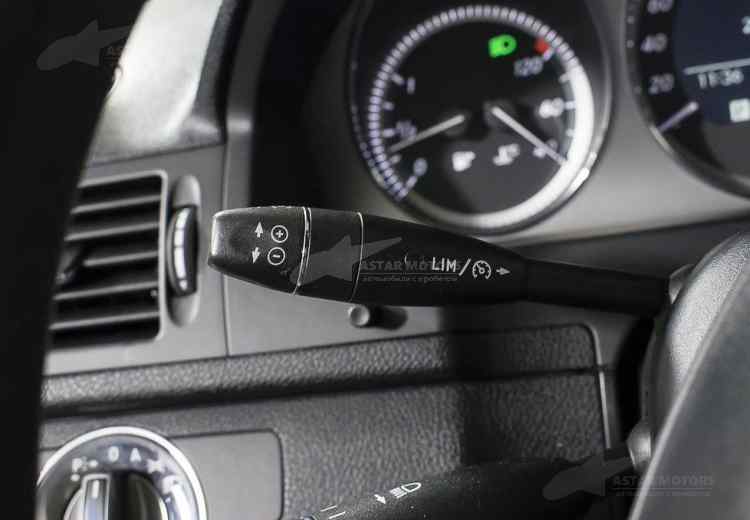 Mercedes-Benz C-Класс III (W204)