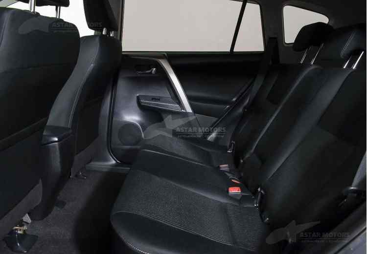 Toyota RAV4 IV (CA40)