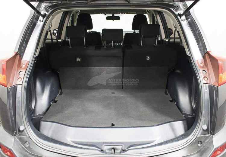 Toyota RAV4 IV (CA40)