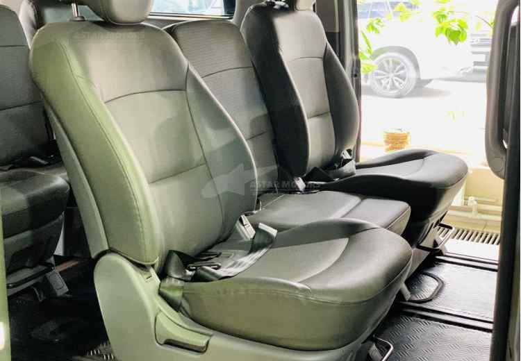 Hyundai Grand Starex I