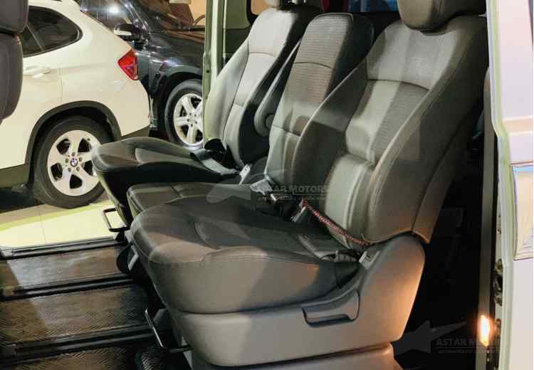 Hyundai Grand Starex I