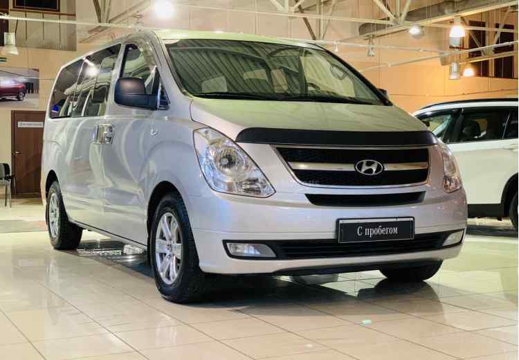 Hyundai Grand Starex I