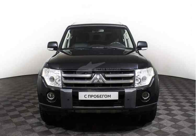 Mitsubishi Pajero IV