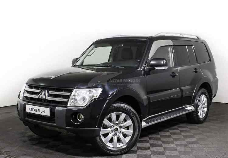 Mitsubishi Pajero IV