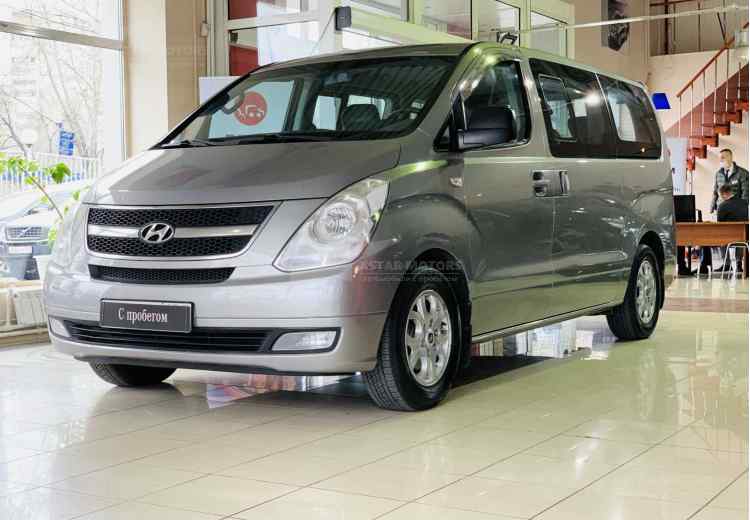 Hyundai Grand Starex I