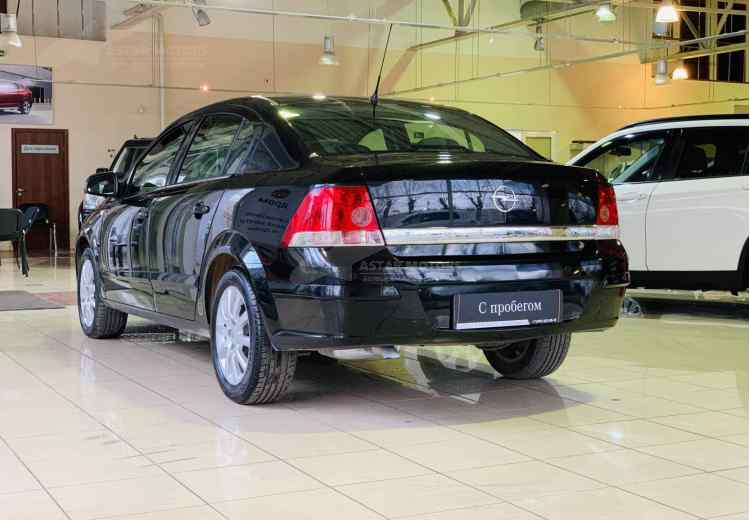 Opel Astra J Рестайлинг