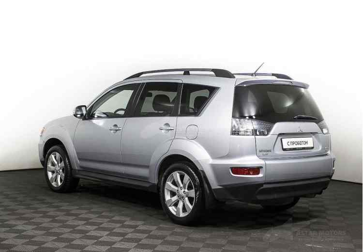 Mitsubishi Outlander III