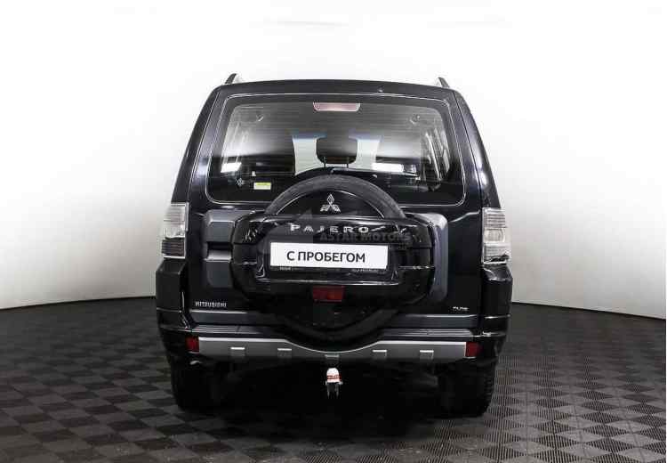 Mitsubishi Pajero IV Рестайлинг 1