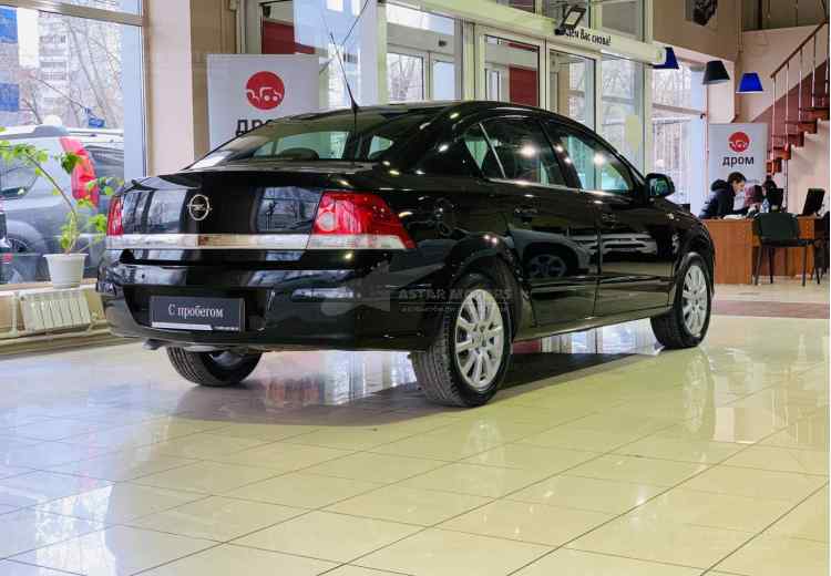 Opel Astra J Рестайлинг