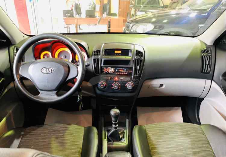 Kia Ceed I