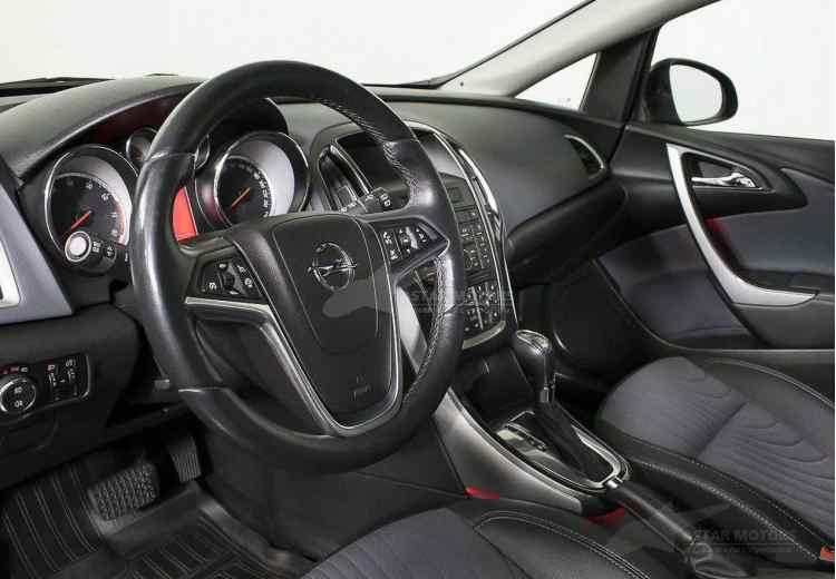 Opel Astra J Рестайлинг