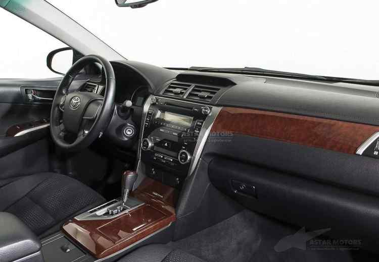 Toyota Camry VII (XV50)