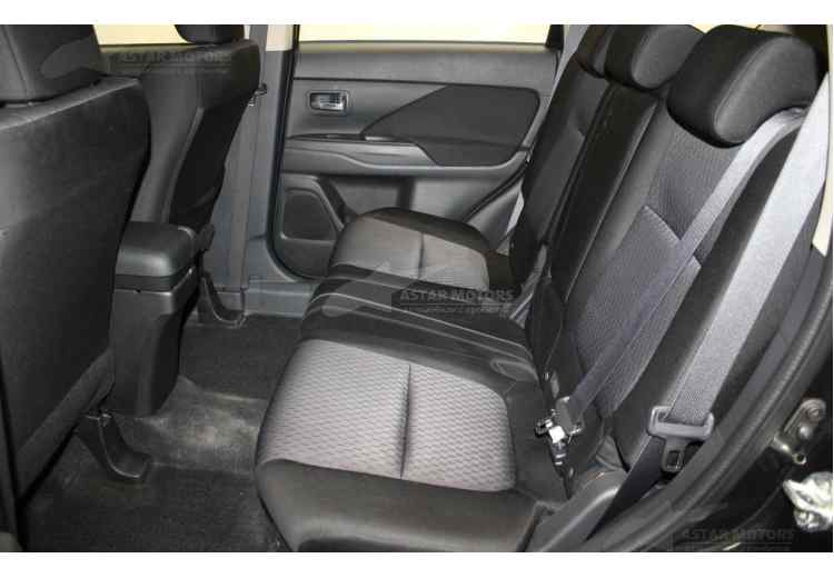 Mitsubishi Outlander III