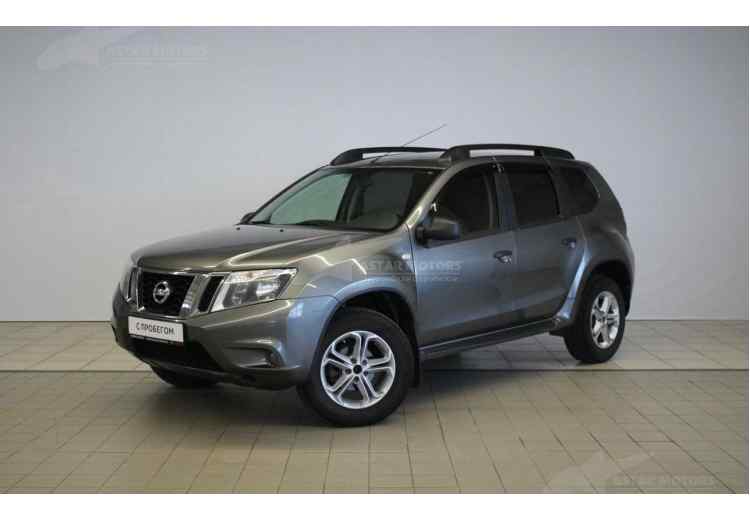 Nissan Terrano III (D10)