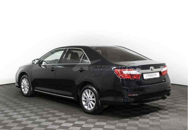 Toyota Camry VII (XV50)