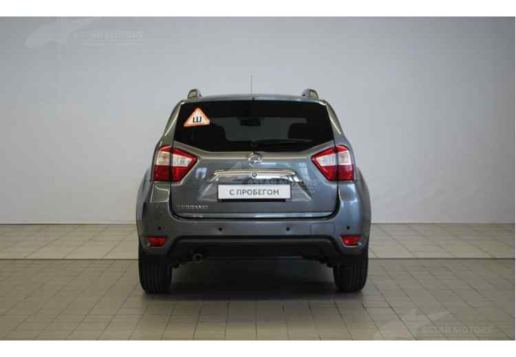 Nissan Terrano III (D10)