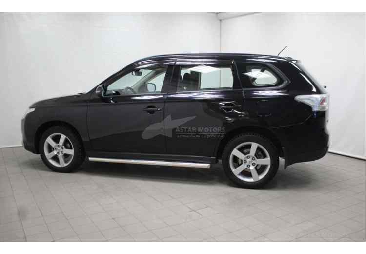 Mitsubishi Outlander III