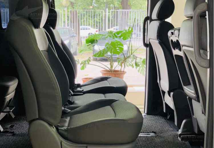 Hyundai Grand Starex I