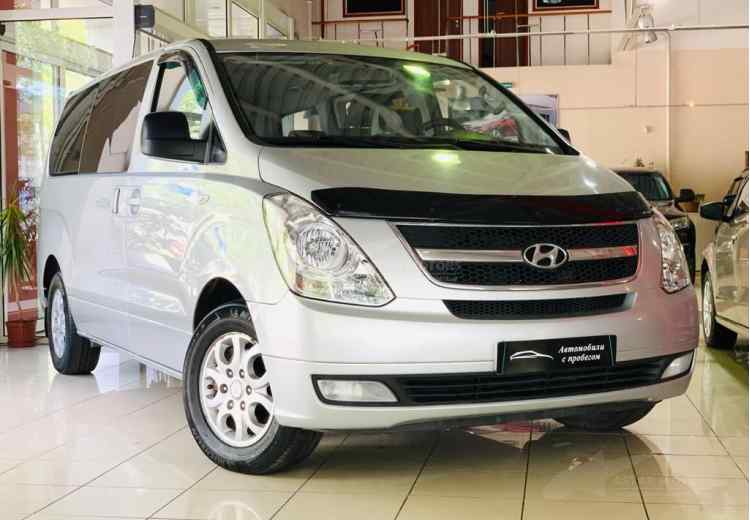 Hyundai Grand Starex I