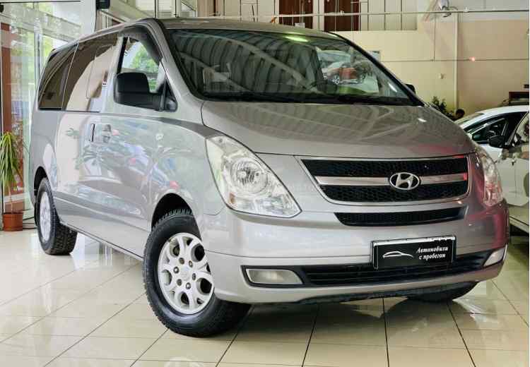 Hyundai Grand Starex I