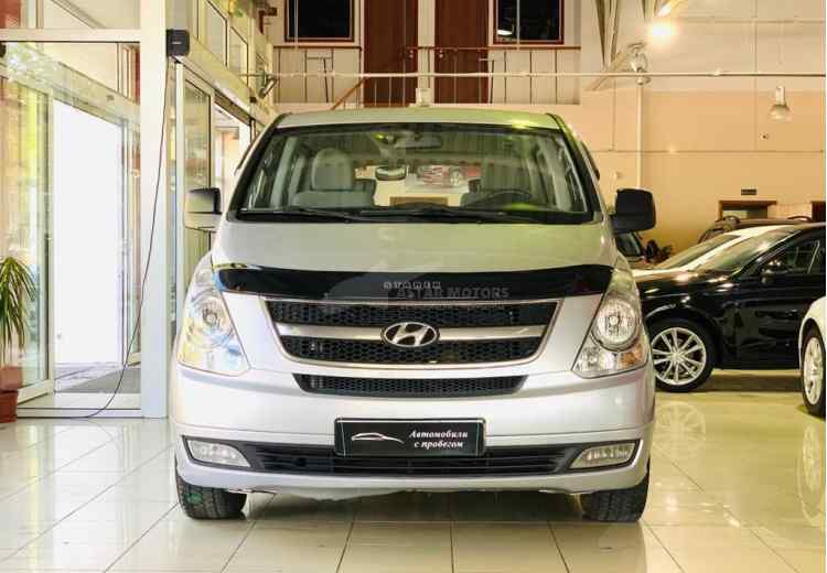 Hyundai Grand Starex I