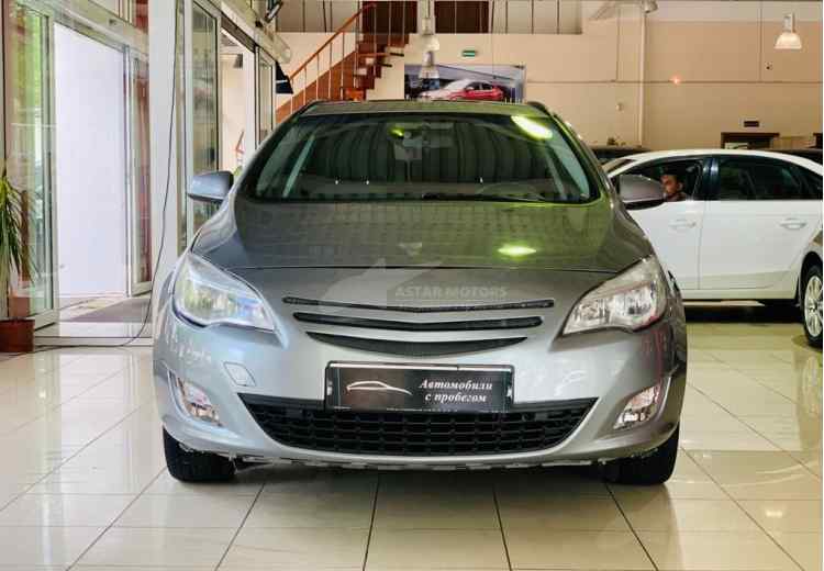 Opel Astra J Рестайлинг