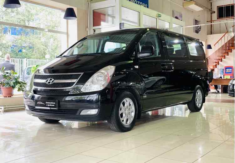 Hyundai Grand Starex I